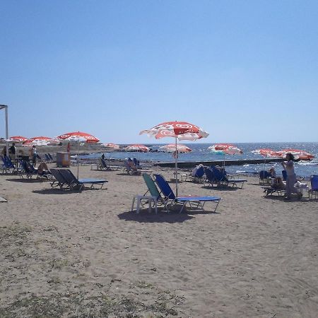 A Stone'S Throw From Everything Paphos Exterior photo