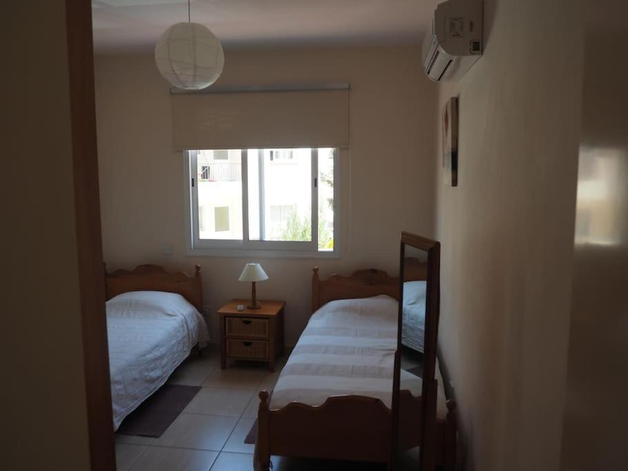 A Stone'S Throw From Everything Paphos Exterior photo
