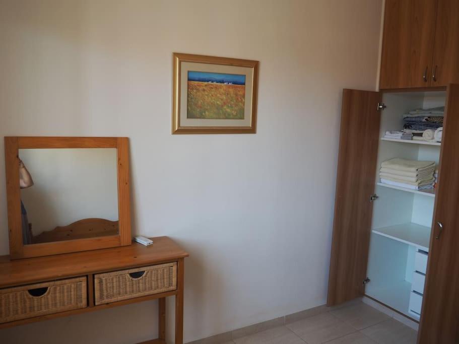 A Stone'S Throw From Everything Paphos Exterior photo