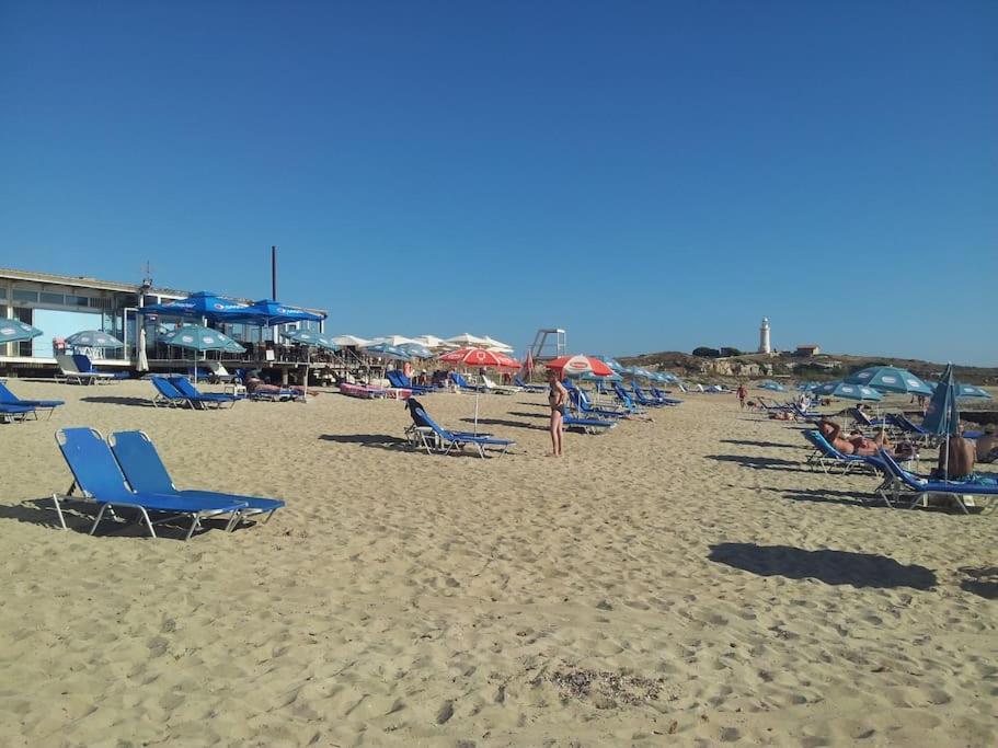 A Stone'S Throw From Everything Paphos Exterior photo